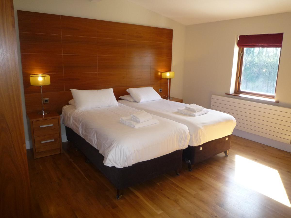 Castlemartyr Holiday Lodges 2 Bed Ngoại thất bức ảnh