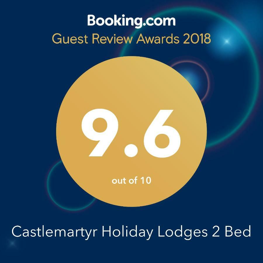 Castlemartyr Holiday Lodges 2 Bed Ngoại thất bức ảnh